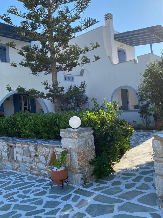 Kapares Studios Agia Anna  المظهر الخارجي الصورة