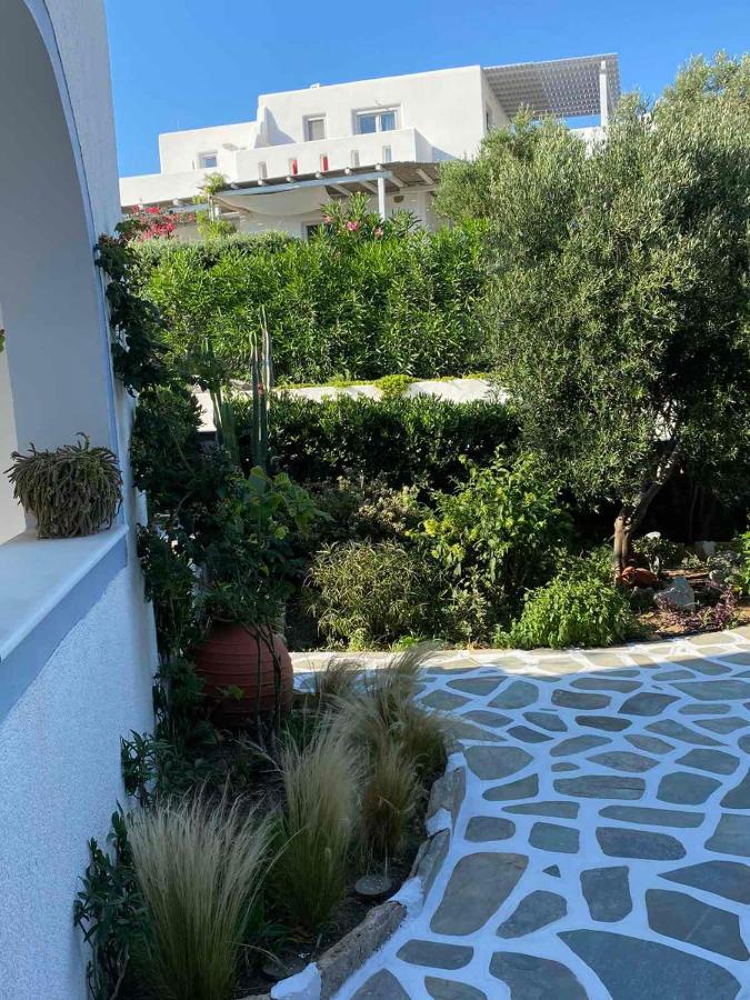 Kapares Studios Agia Anna  المظهر الخارجي الصورة